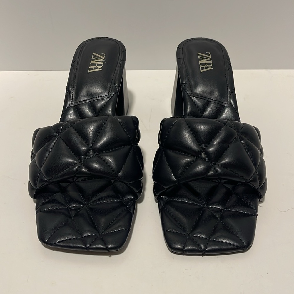 Zara Quilted Leather Heels Women’s Size 39 US 8.5 Black Mules Sandals Slip On